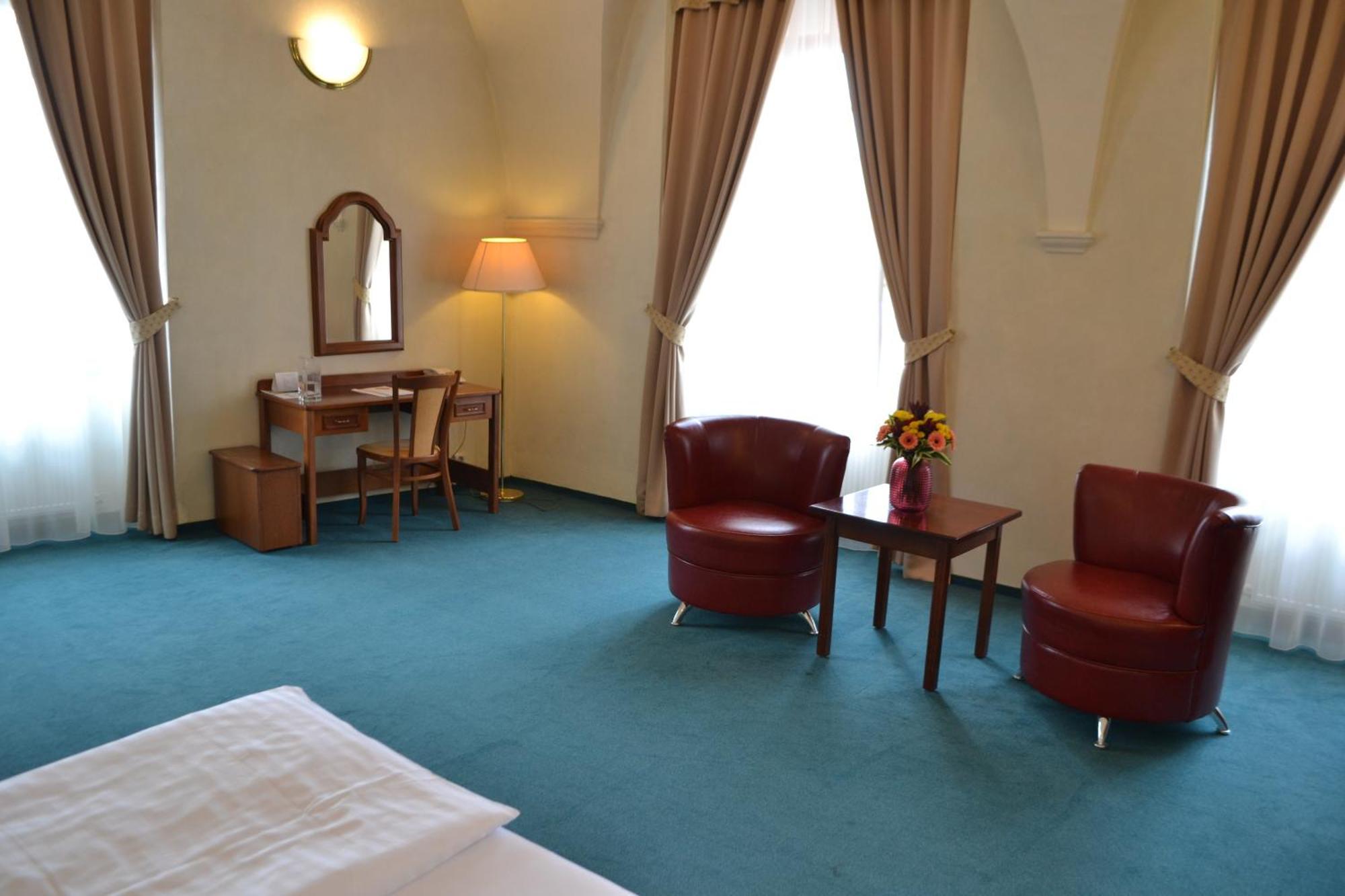 Adalbert Ecohotel Prague Luaran gambar