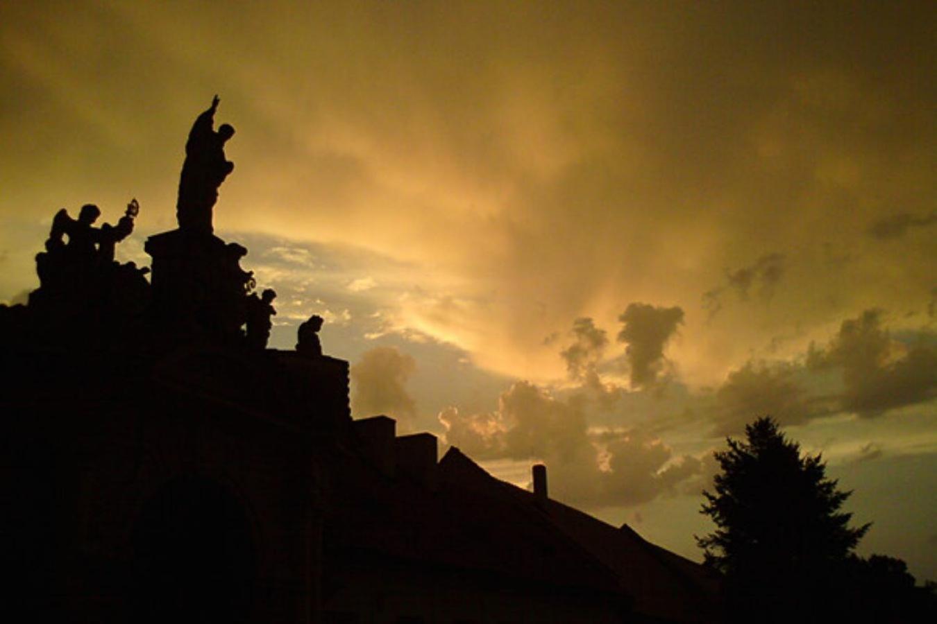 Adalbert Ecohotel Prague Luaran gambar
